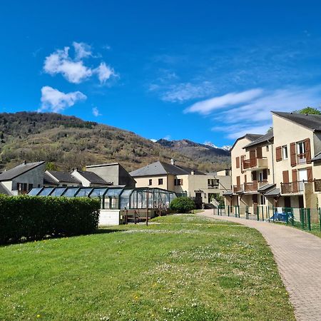 Escapade Montagne En Famille, Appartement Cosy Avec Piscine Couverte Bielle 外观 照片